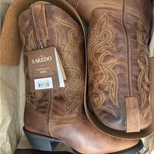 Laredo Brown Embroidered Leather Heeled Cowboy Boots